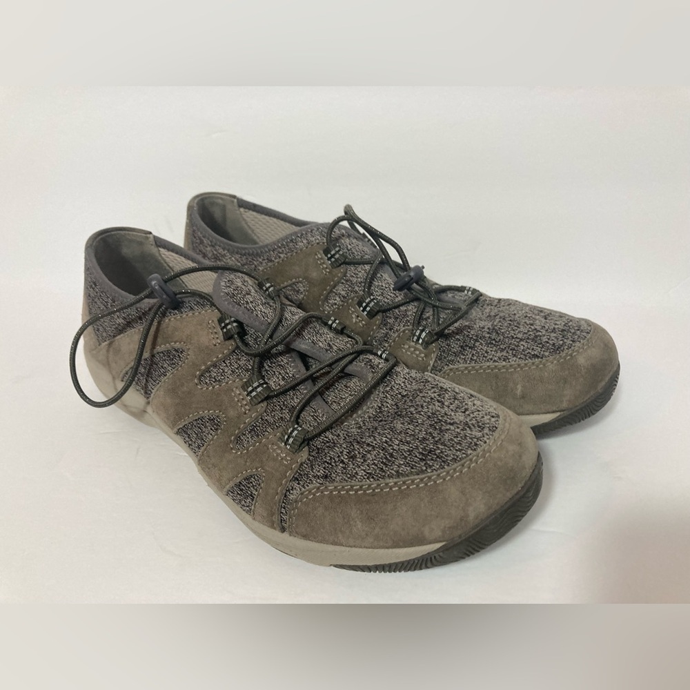 Dansko size 41 sneakers shoes drawstring gray tan